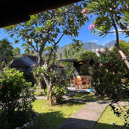 Pondok Shindu Guest House بيموتيران المظهر الخارجي الصورة